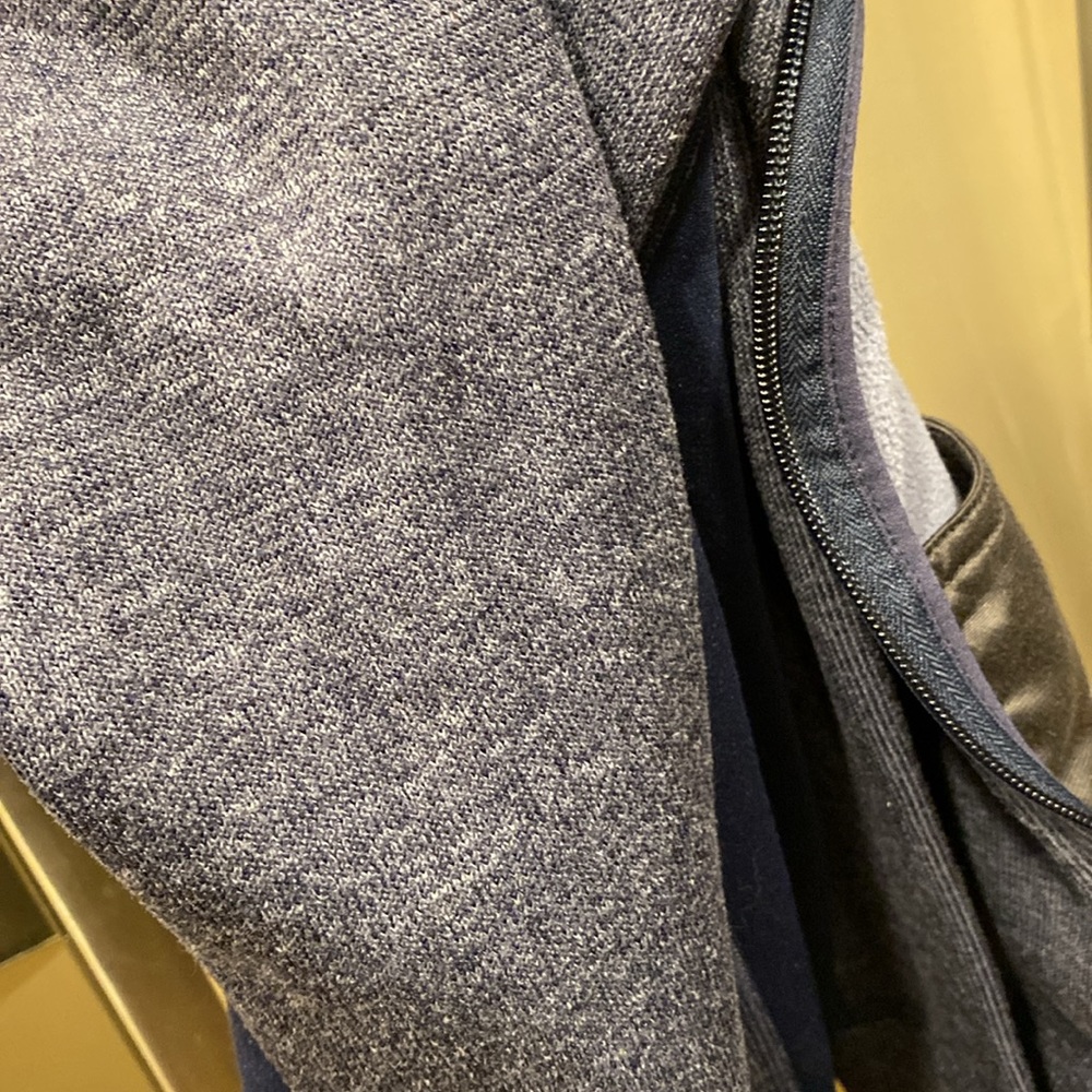 EMS Eastern Mountain Sports Blue Zip Up Jacket Medium Unsure if Women’s or Men’s - Picture 17 of 17